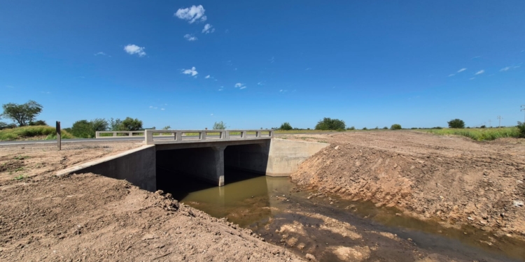 Finalizaron la obra del Canal Irigoyen y su alcantarilla sobre Ruta 41s
