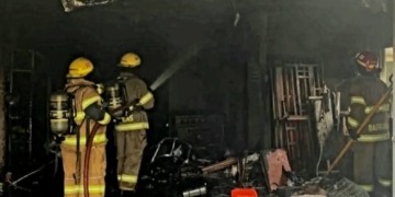 Susto en Monje: se incendió parte de una casa y sólo hubo daños materiales