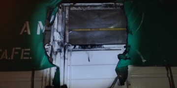 Principio de incendio de un camión en Gaboto: sospechan que fue intencional