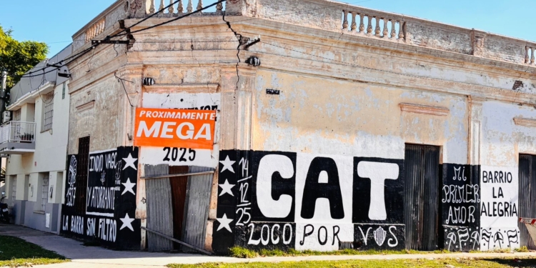 Mega abrirá en una histórica esquina de Timbúes, pero mantendrá los murales del club