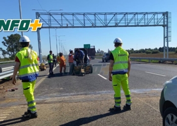 Comenzaron a instalar el sistema de pesaje dinámico en autopista y hay reducción de calzada