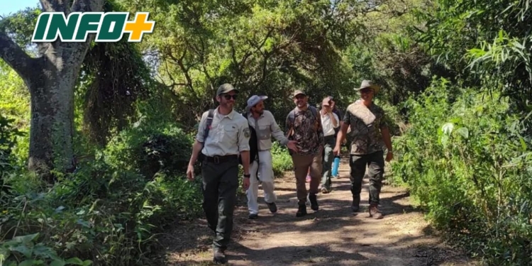 Jornada de capacitación con futuros guías en el Parque Nacional Islas de Santa Fe