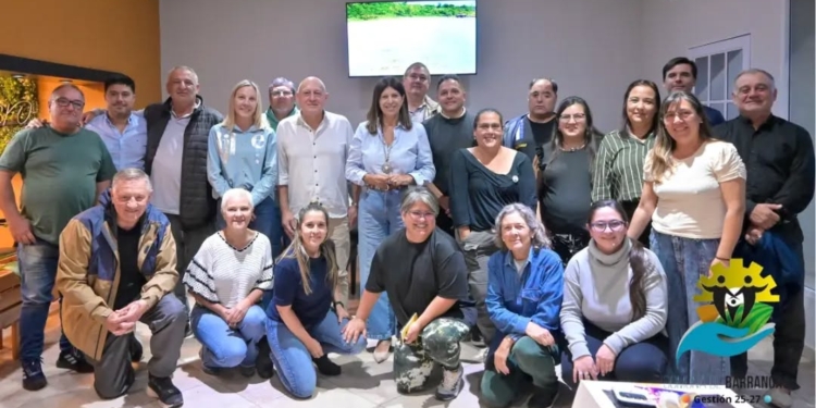 Barrancas avanza en el acompañamiento a las instituciones del pueblo