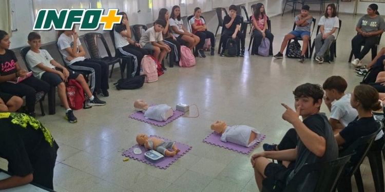 San Genaro fortalece su red de vida: capacitaciones en RCP llegan a todas las escuelas
