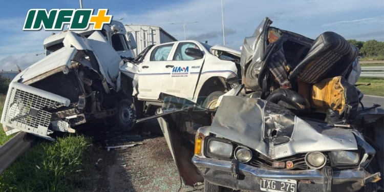 Impactante accidente múltiple en la autopista Rosario–Santa Fe: un herido derivado en helicóptero