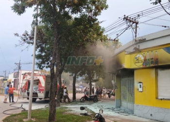 Se incendió un local comercial en pleno centro de Timbúes