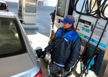 A pesar de las promesas de estabilización, volvieron a aumentar los combustibles