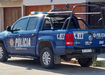 San Lorenzo: policía asistió a un bebé que se estaba ahogando y logró salvarle la vida