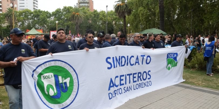Aceiteros lanzaron un paro por tiempo indeterminados: «Nos ofrecieron 0% de aumento»