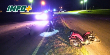 Un joven de Maciel perdió el control de su moto y cayó en Ruta 11, a metros del cruce