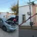 Un conductor perdió el control y se estrelló contra una columna en el centro de Totoras