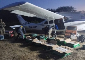 Detectaron una avioneta con 400 kilos de droga en el norte santafesino
