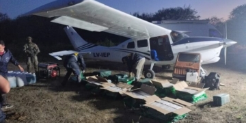 Detectaron una avioneta con 400 kilos de droga en el norte santafesino