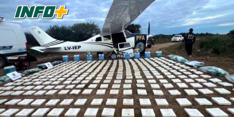 Imputaron a ocho personas por los 442 kilos de cocaína hallados en la avioneta en Vera