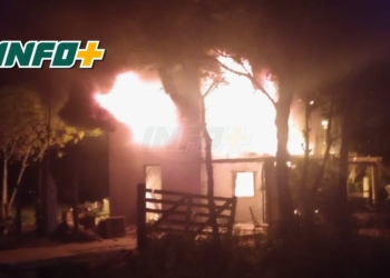 Un incendio destruyó una vivienda en Gessler donde viven 12 personas