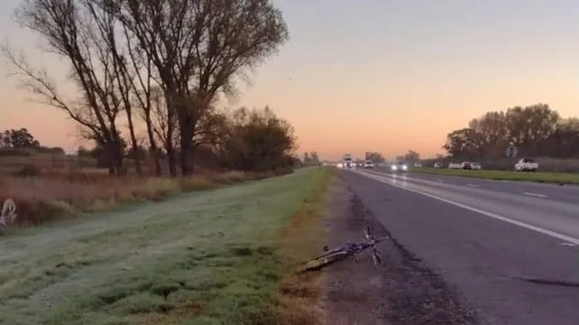 Robó una bicicleta en Monje y huyó pedaleando por autopista: lo atraparon llegando a Oliveros