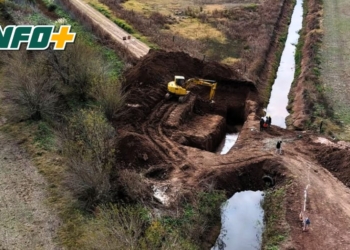 Comenzó la construcción de alcantarillas sobre el canal Larguía en Totoras