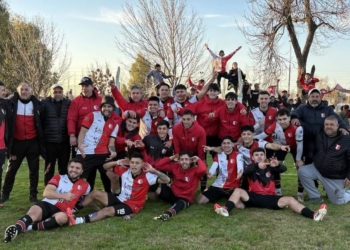 Atlético dejó en el camino a Sportivo y logró la clasificación al cuadro final del año