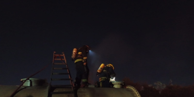 Más que un susto: bomberos controlaron una fuga de gases en la región