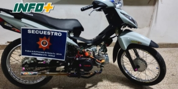 Monje: secuestraron una moto y demoraron a dos menores de Maciel que intentaron escapar de la policía