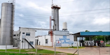 El dueño de una aceitera de Serodino se encamina a comprar la láctea de Díaz