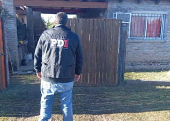 Allanamiento por venta de drogas en Andino: un detenido cuando intentaba escapar
