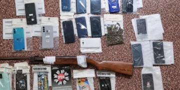 Crimen del policía en Carcarañá: nuevos allanamientos y 23 celulares secuestrados