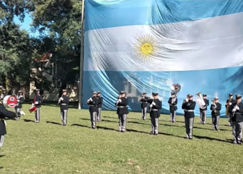 El Jardín N° 100 de Maciel recibirá a la Banda del Liceo Militar General Belgrano para homenajear a San Martín