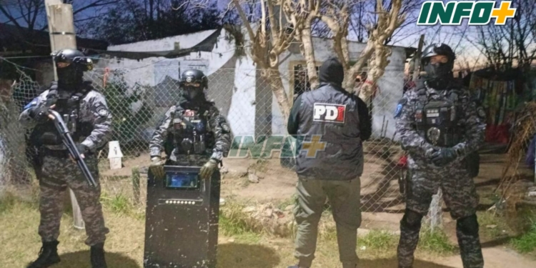 Detención y allanamiento en Barrancas por un violento robo en Gálvez