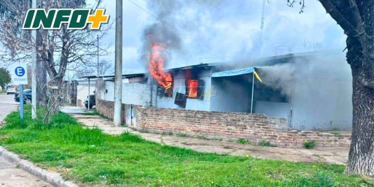 Piden donaciones para la familia de Barrancas que perdió todo en un incendio
