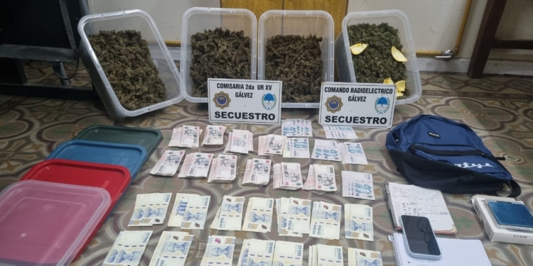 Gálvez: detuvieron a un hombre y secuestraron más de 1,6 kilos de marihuana