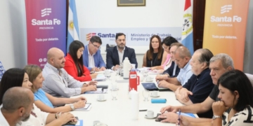 Este jueves se reabren las paritarias en Santa Fe: docentes buscan un 30% de aumento