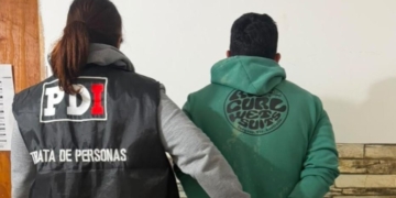Detuvieron a un hombre en San Lorenzo tras golpear y amenazar con un arma a su pareja
