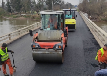 Luego de un año, rehabilitarán este viernes el tránsito sobre el puente del Río Carcarañá