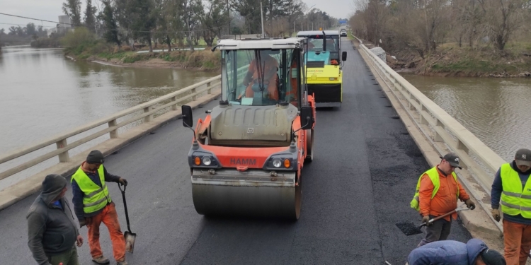 Luego de un año, rehabilitarán este viernes el tránsito sobre el puente del Río Carcarañá