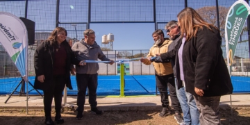 Fiorenza inauguró una nueva cancha de pádel en el Club Sarmiento