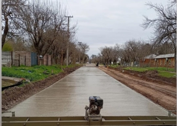 Pueblo Andino inició una histórica obra de pavimentación de calles en el polo educativo