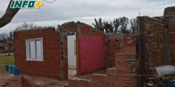 Una familia de Díaz quedó en la calle tras el temporal y piden ayuda para salir adelante