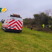 Barrancas: un auto despistó en autopista y terminó entre los arbustos: un herido
