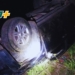 Una camioneta conducida por un menor volcó en San Genaro y una joven resultó herida
