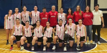 Básquet: las chicas del Club Maciel vencieron a Club Alba por la Copa Centenario