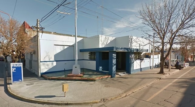 Allanaron una vivienda en Totoras por el robo en una tienda y detuvieron a un hombre