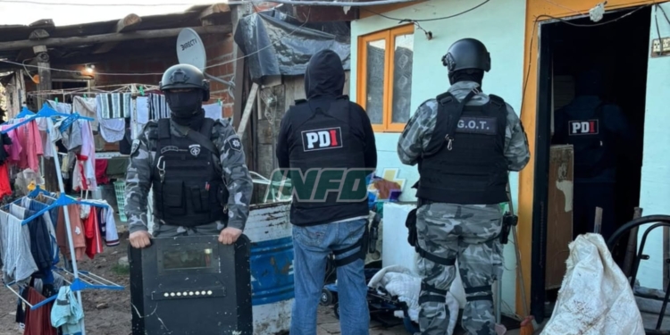 Salto Grande: la PDI realizó cinco allanamientos y detuvo a un hombre por microtráfico