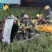 Dos mujeres fueron rescatadas por bomberos tras un vuelco en la autopista a Córdoba