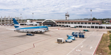Los aeropuertos de Sauce Viejo y Rosario suman conexiones internacionales a Brasil y el Caribe