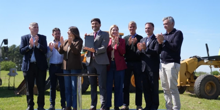 «Tendremos el 20 por ciento de la autopista con tercer carril»